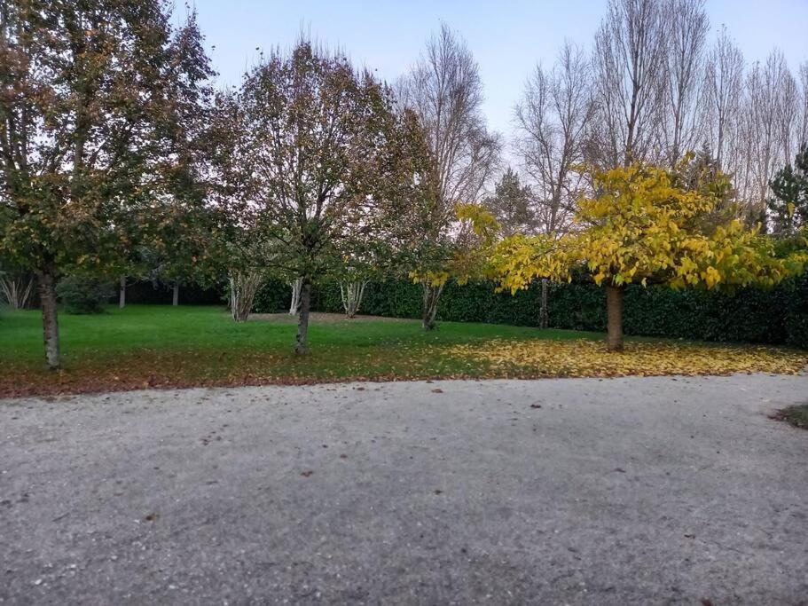 Appartamento La Grelauderie 3 Saintes Esterno foto